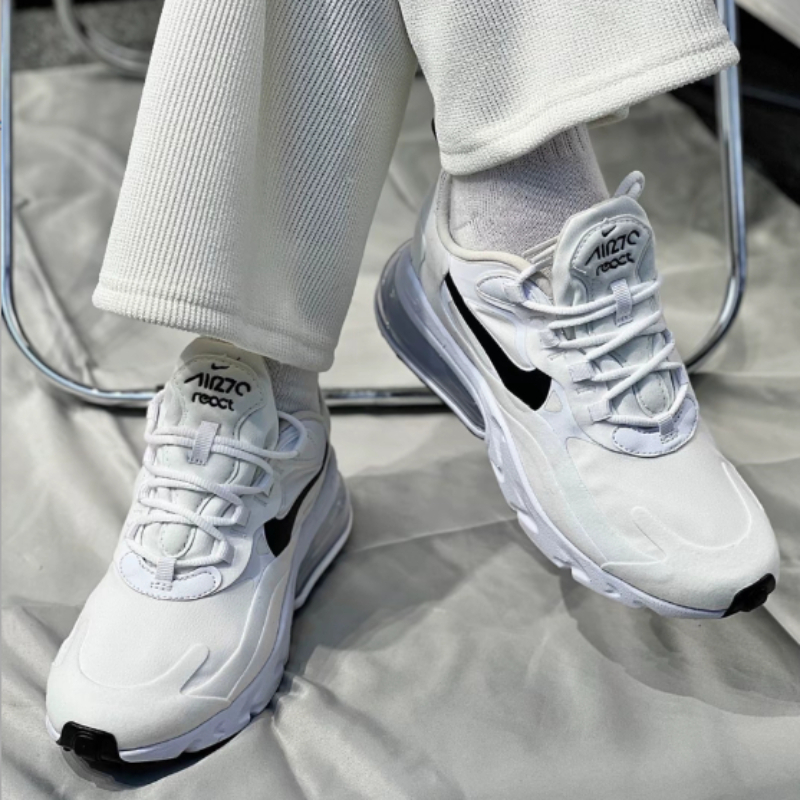 Nike Air Max 270 React Putih H - Nike Shoes Air Max 270 ulasan dan harga