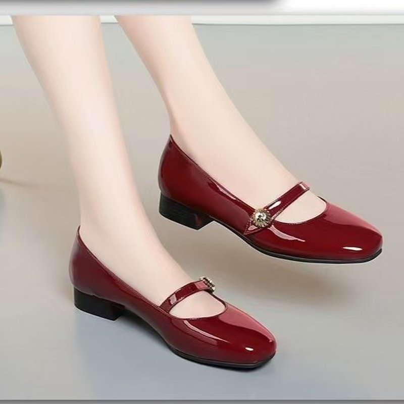 Sepatu Mary Jane Klasik untuk  - Womens Heels ulasan dan harga